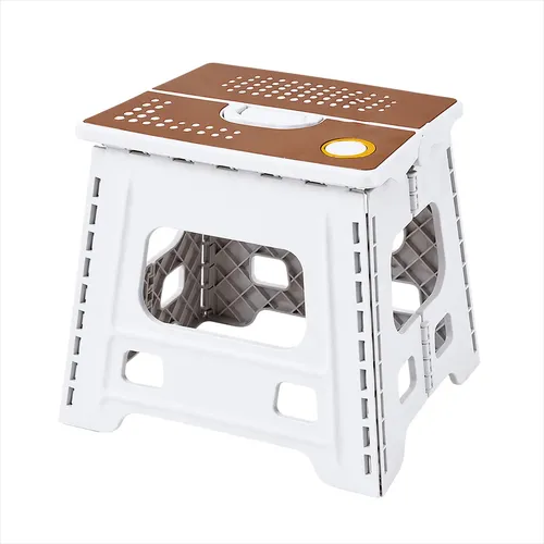 Banquito plegable de plástico resistente